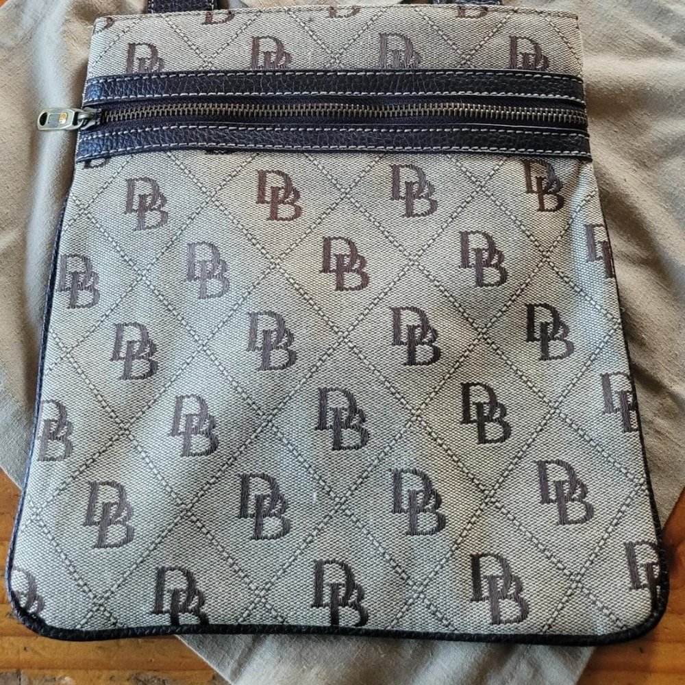 Dooney & Bourke Crossbody